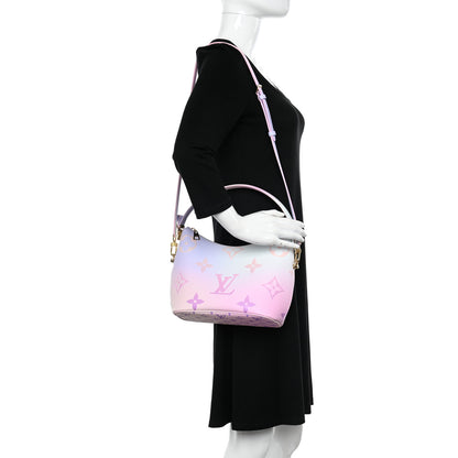 Louis Vuitton Monogram Giant Spring In The City Marshmallow Hobo PM Sunrise Pastel 2 of 9