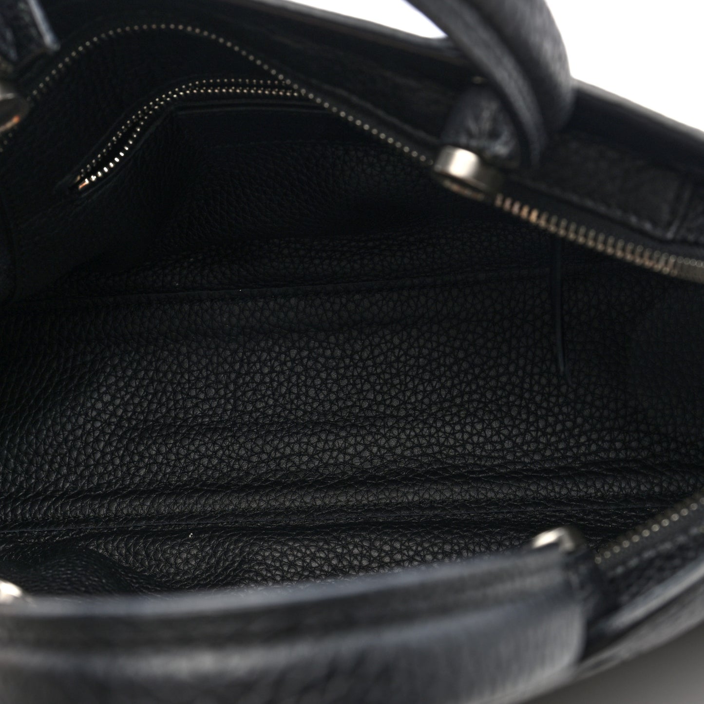 Veau Grana Perforated Blackout Hardware S City Black