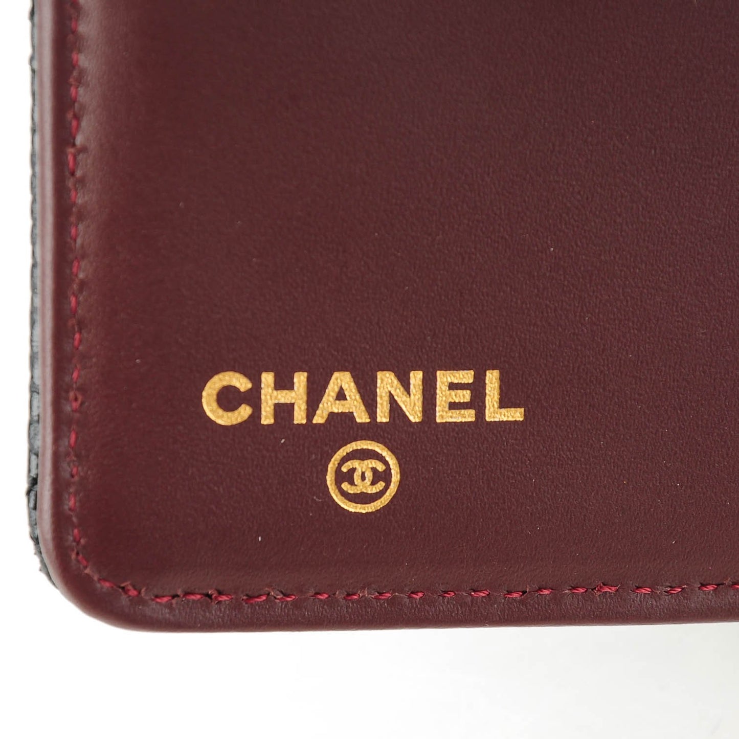 Caviar Quilted Zipped Pocket Wallet Black