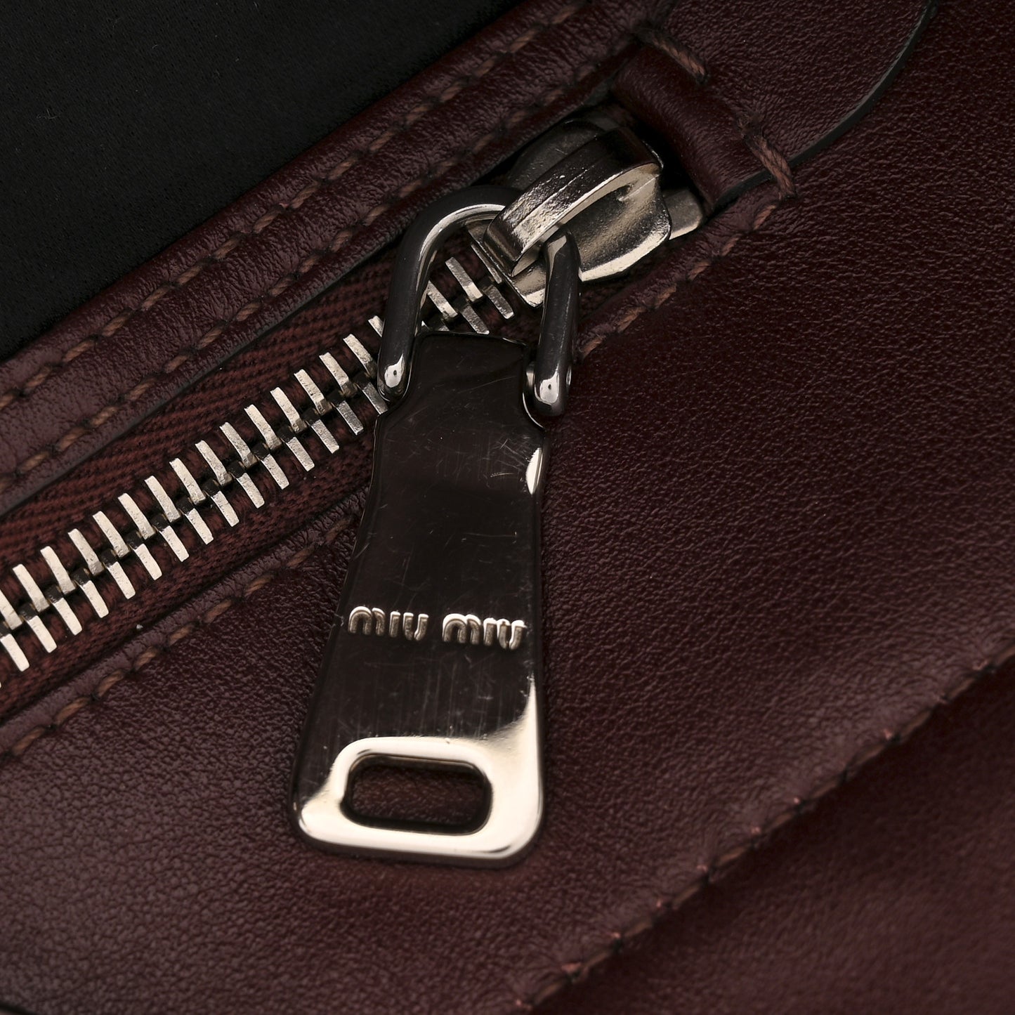 Vitello Soft Shopping Tote Burgundy