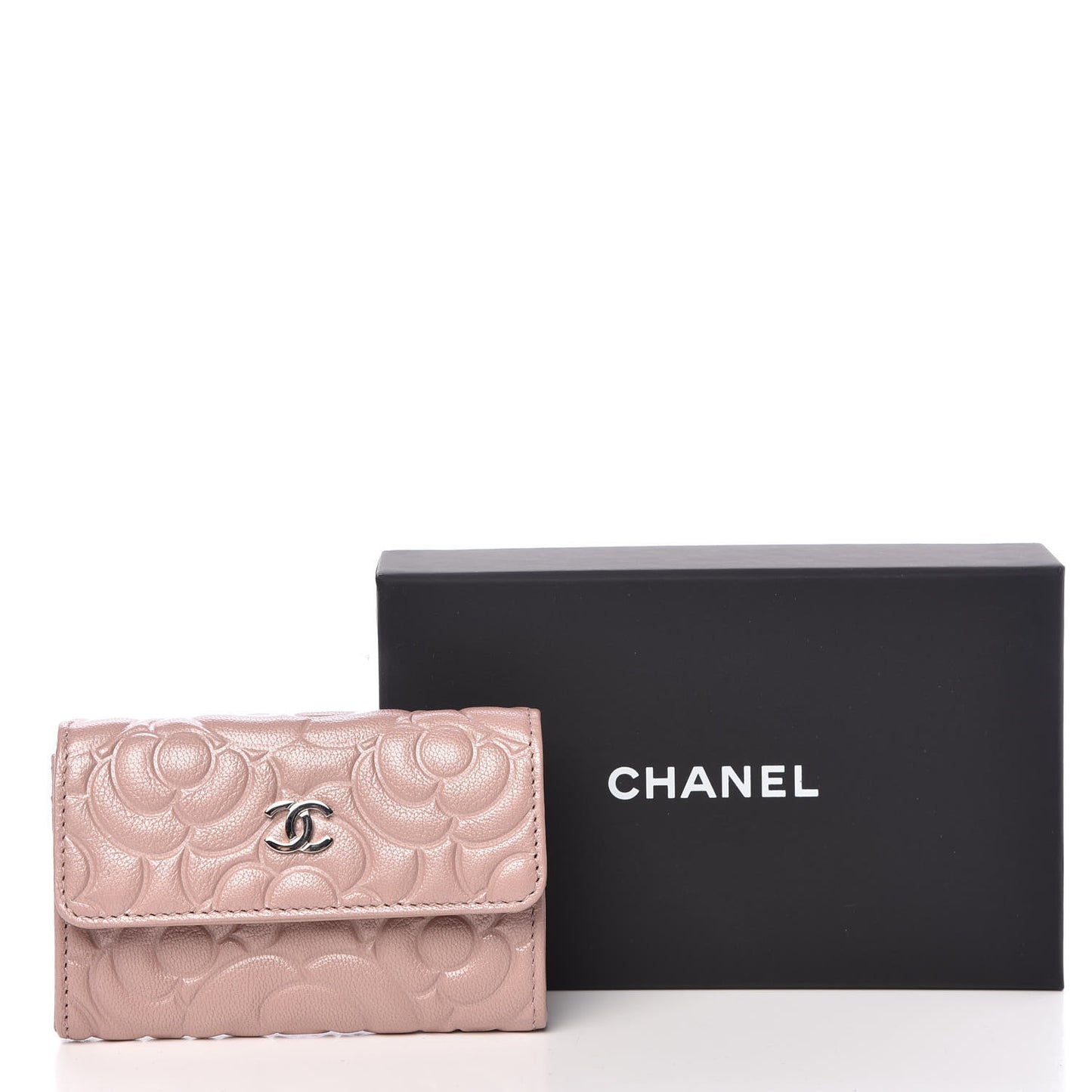 Goatskin Camellia Embossed Card Holder Wallet Light Pink