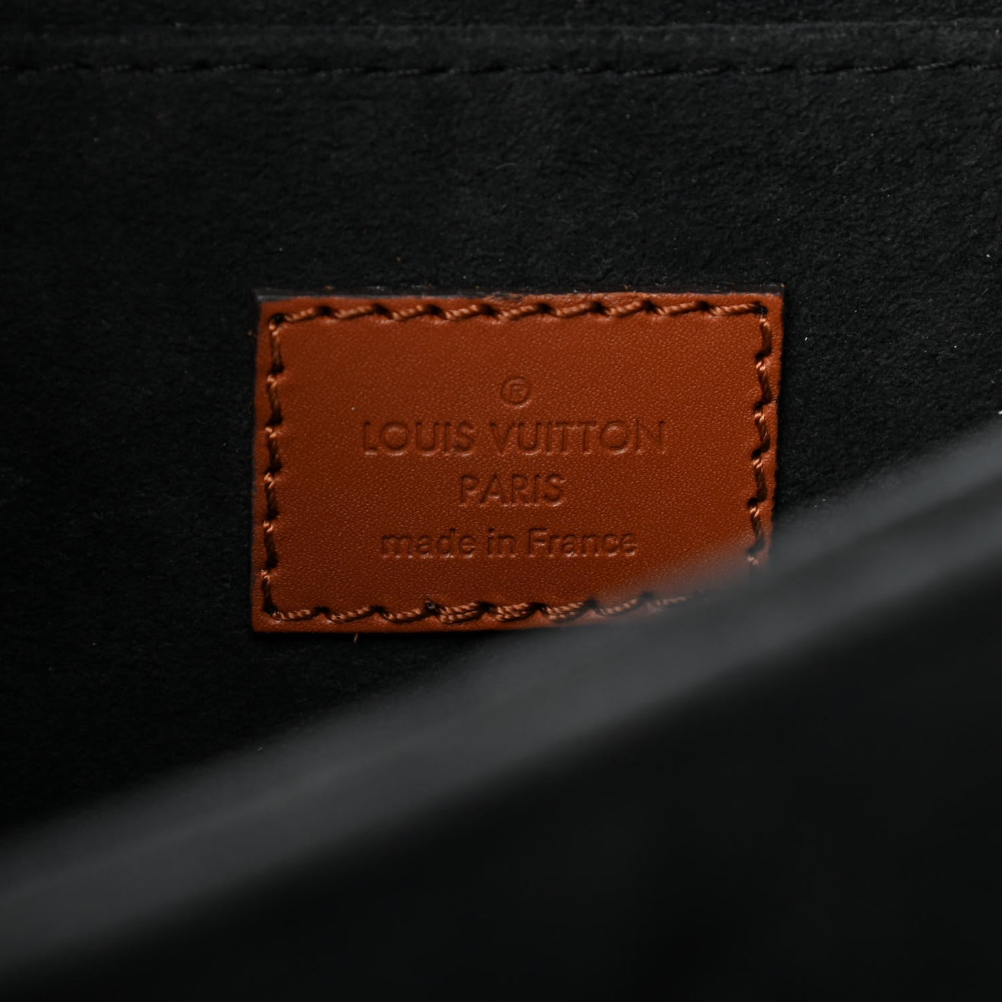 Reverse Monogram Dauphine MM