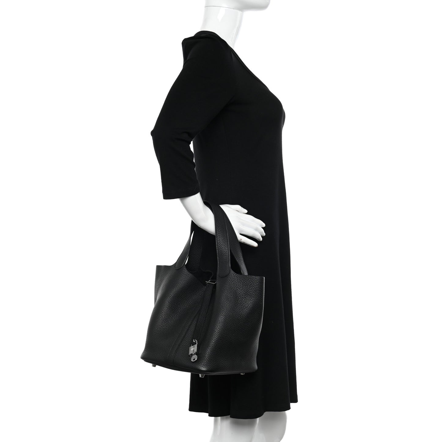 Taurillon Clemence Picotin Lock 22 MM Black