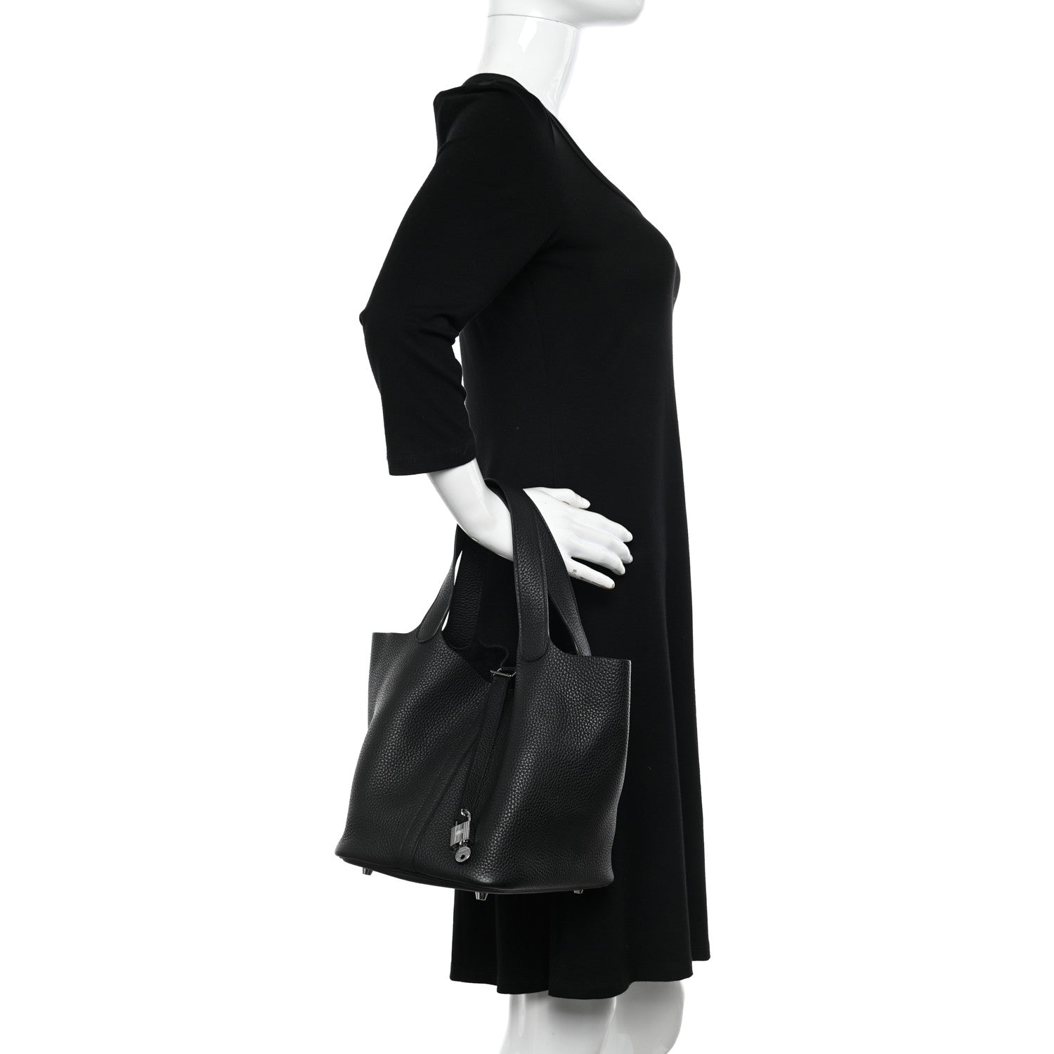 Hermes Taurillon Clemence Picotin Lock 22 MM Black 2 of 11
