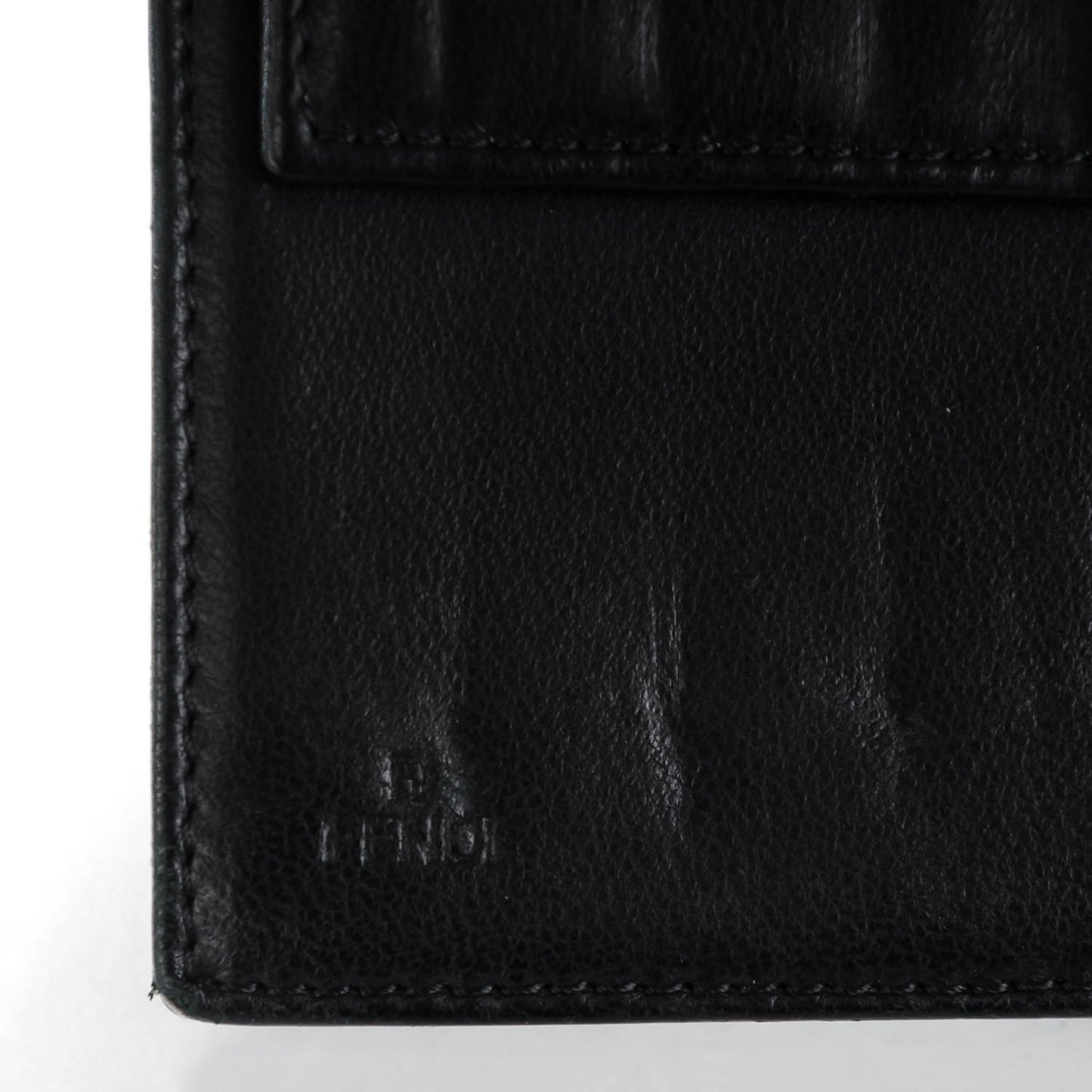 Nappa Logo Embossed Long Wallet On Chain Black