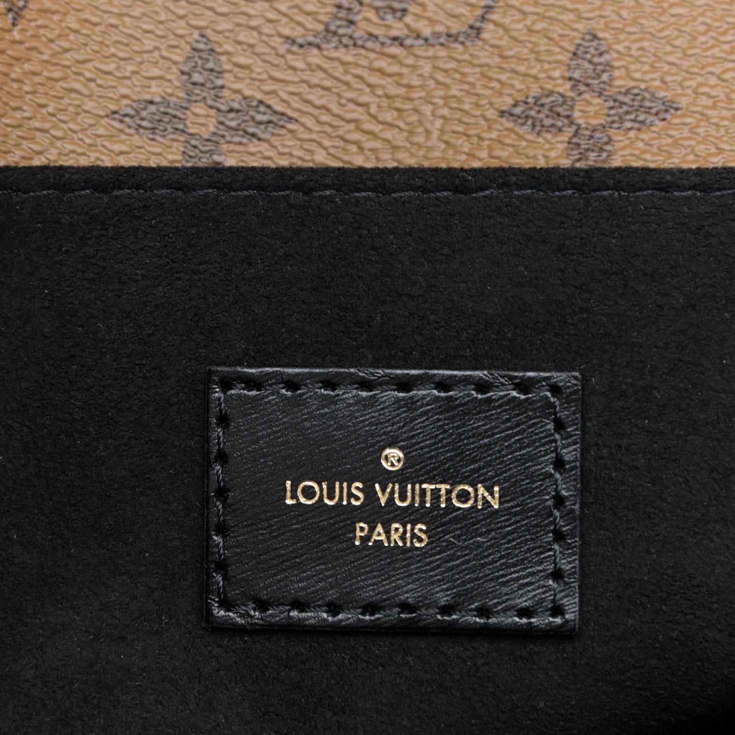 Reverse Monogram Pochette Metis