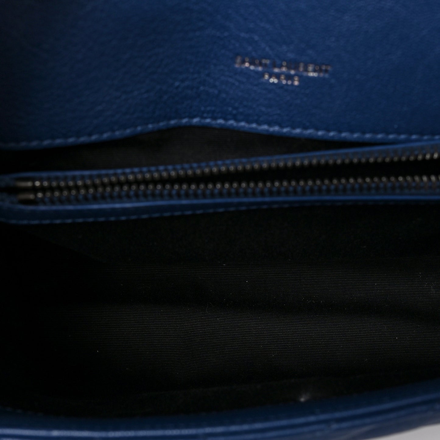 Sheepskin Matelasse Chevron Monogram College Bag Navy