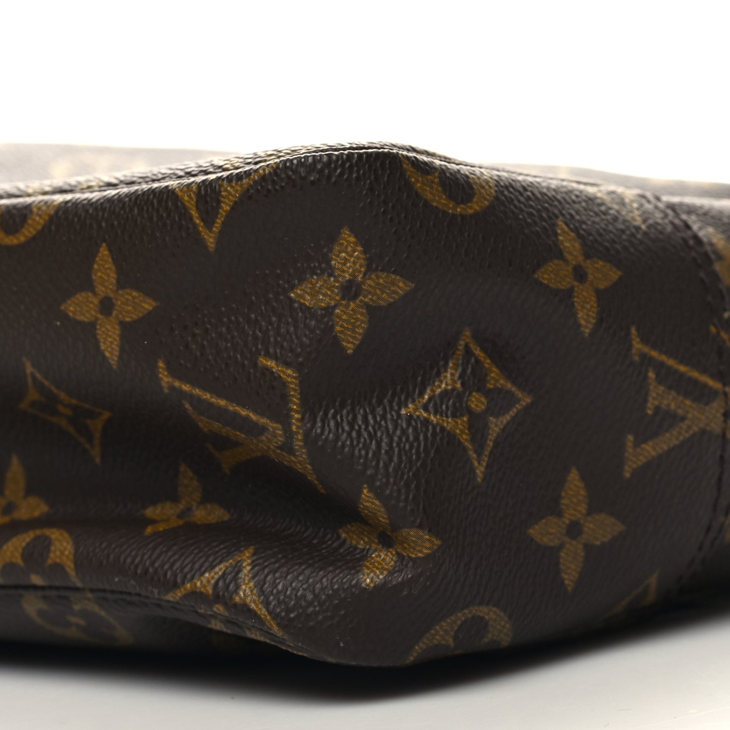 Monogram Trousse Toilette 28
