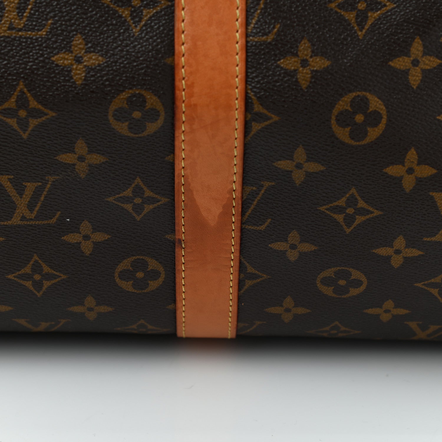 Louis Vuitton Monogram Keepall Bandouliere 55 17 of 29