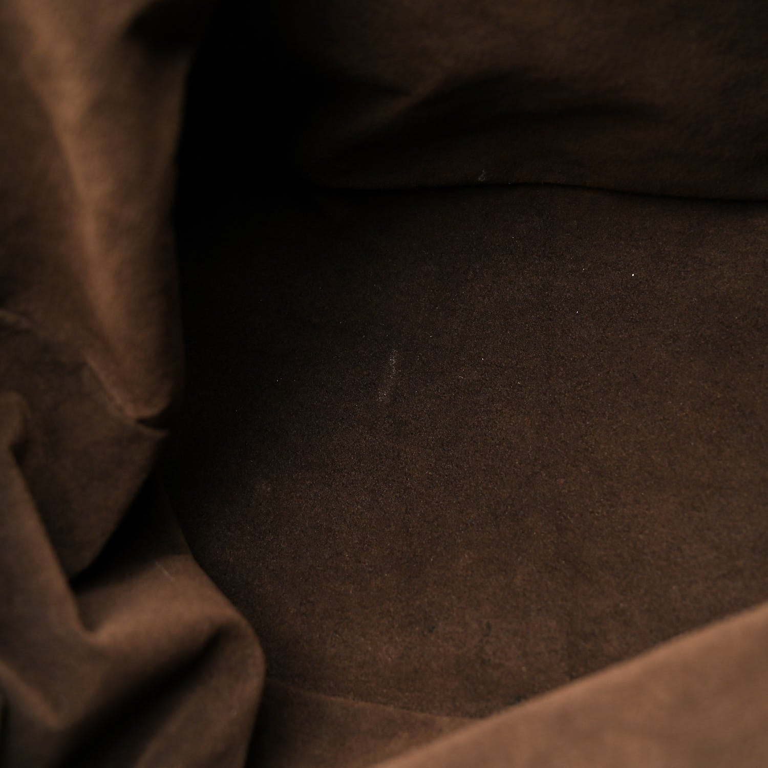 Louis Vuitton Mahina Neo L Black 10 of 14