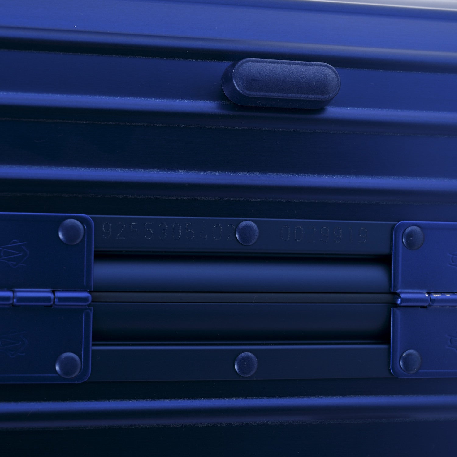 Rimowa Aluminum Original Cabin Blue Marine 6 of 10