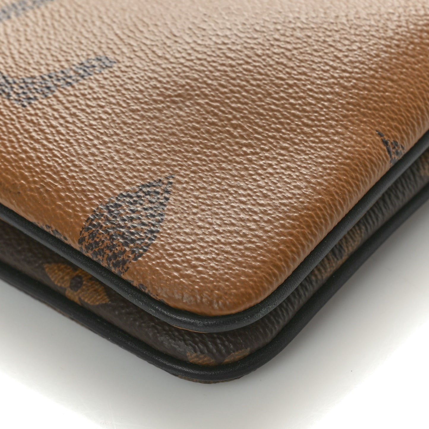 Reverse Monogram Giant Double Zip Pochette