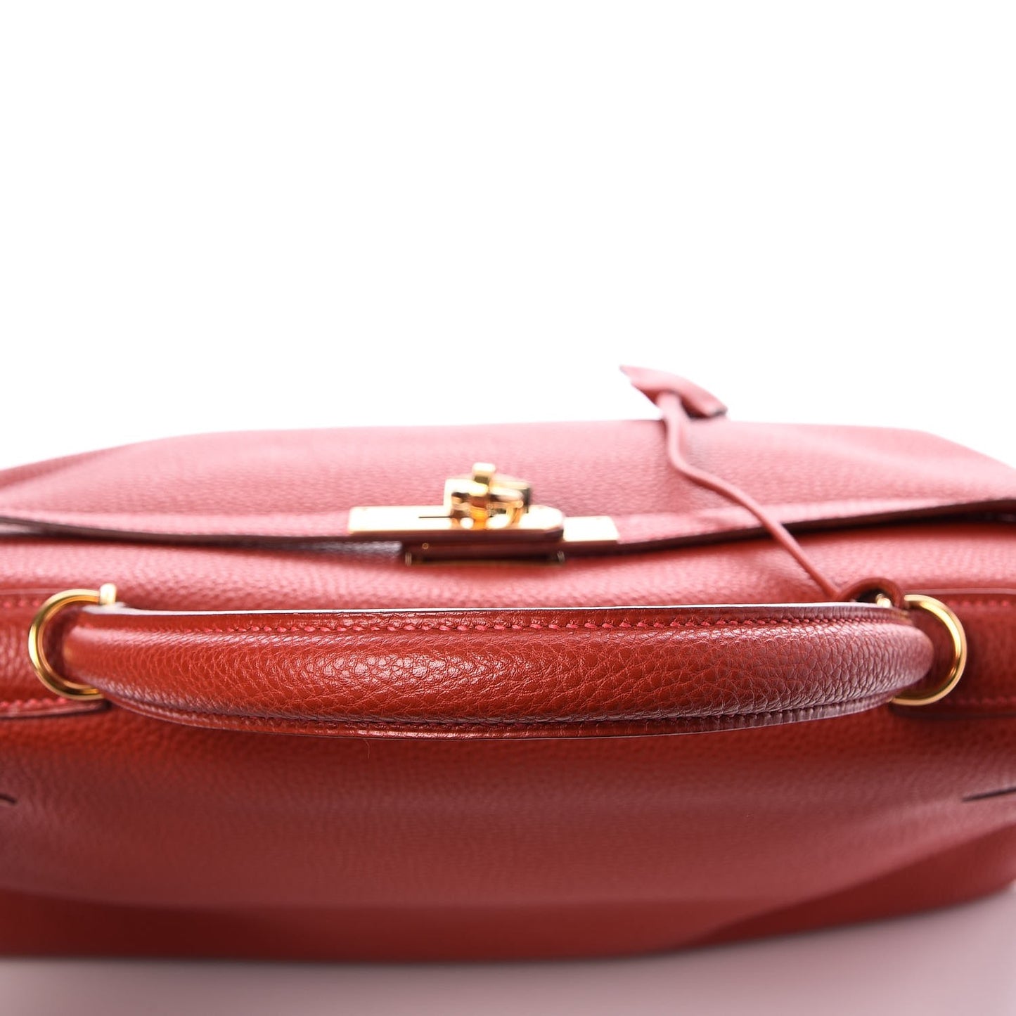 Togo Kelly Sellier 35 Rouge Garance