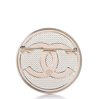 Chanel Mesh Circle CC Brooch Gold 3 of 4