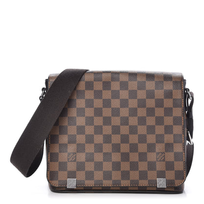 Louis Vuitton Damier Ebene District PM 1 of 9