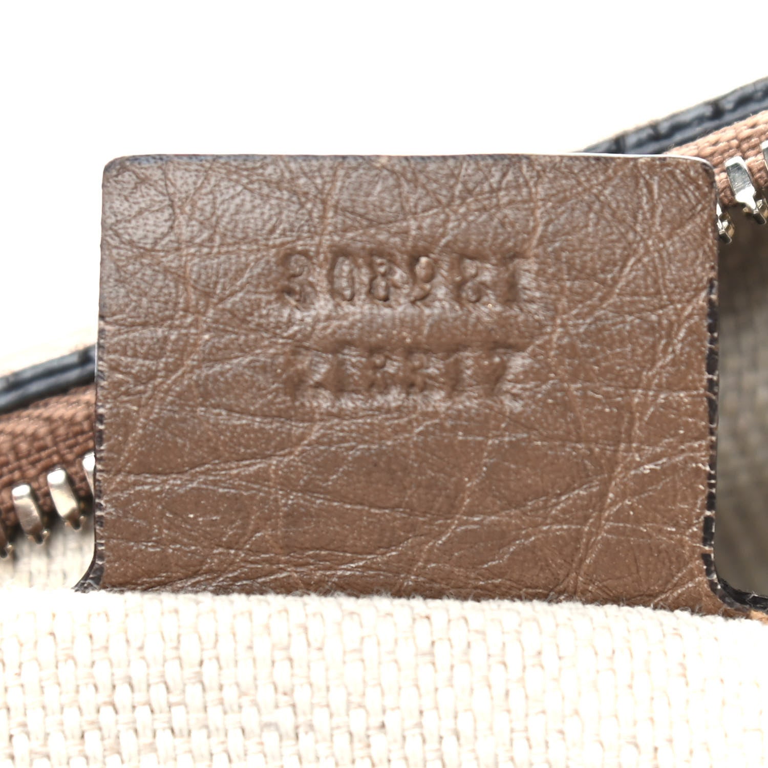 Gucci Cellarius Calfskin Medium Soho Chain Hobo Acero 7 of 15