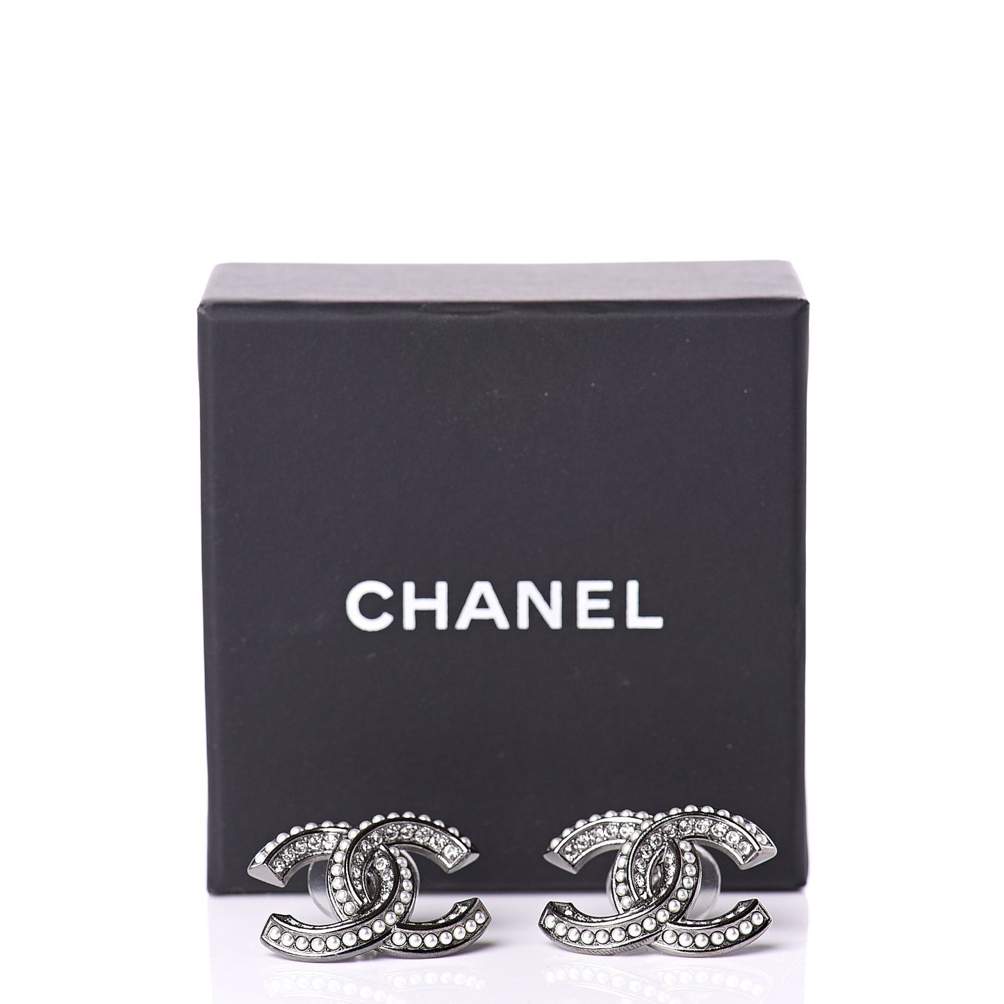 Crystal Pearl Chain Mania CC Earrings Ruthenium