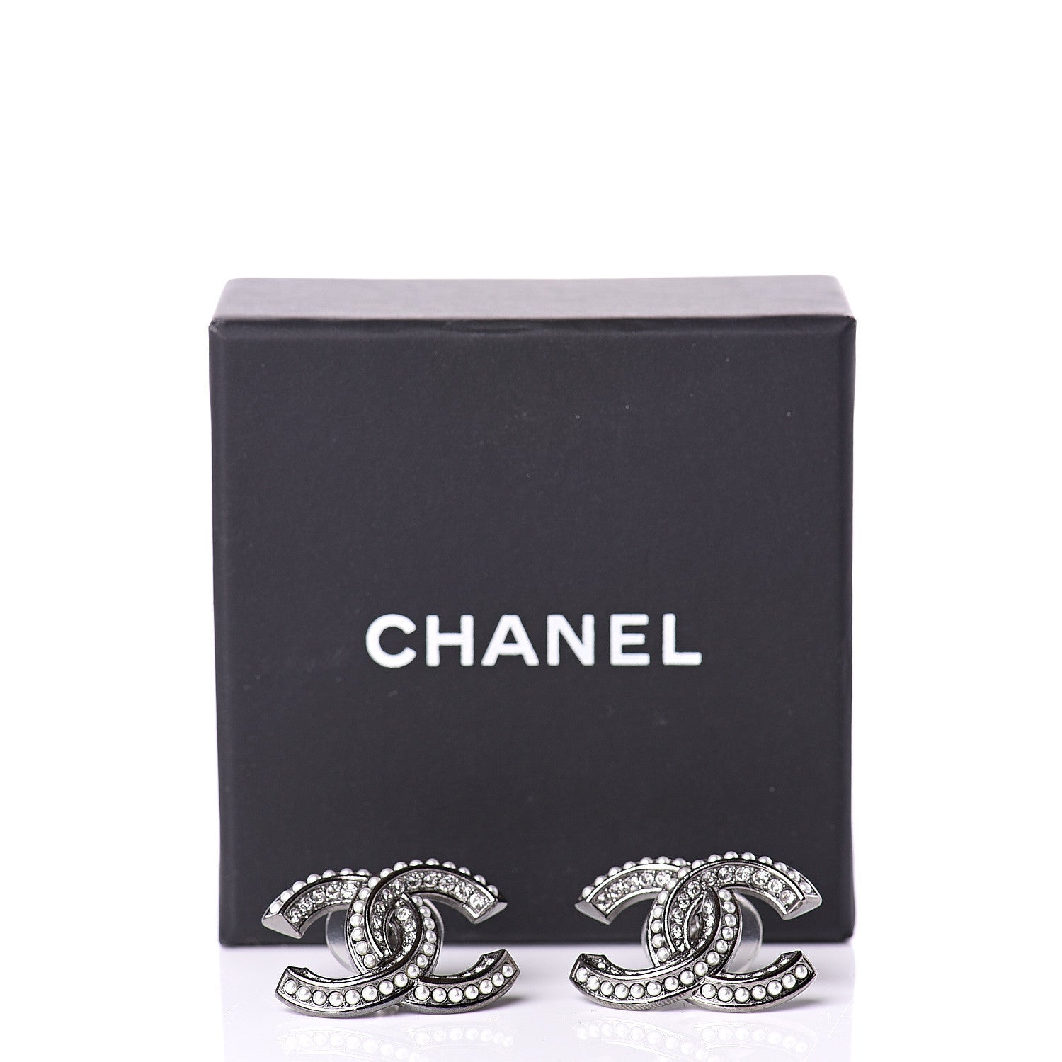 Chanel Crystal Pearl Chain Mania CC Earrings Ruthenium 5 of 5