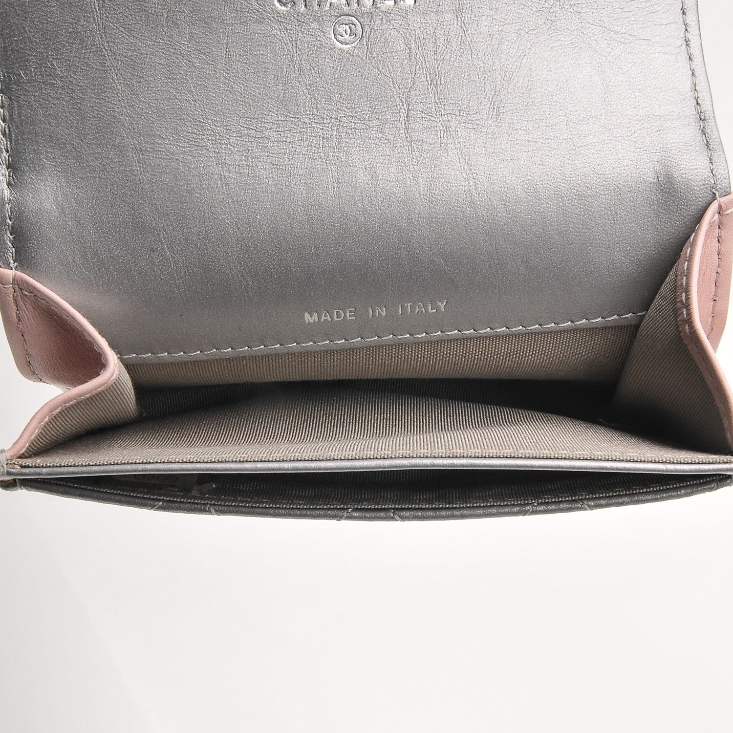 Chanel Metallic Calfskin Quilted Palette Card Holder Silver 5 of 8