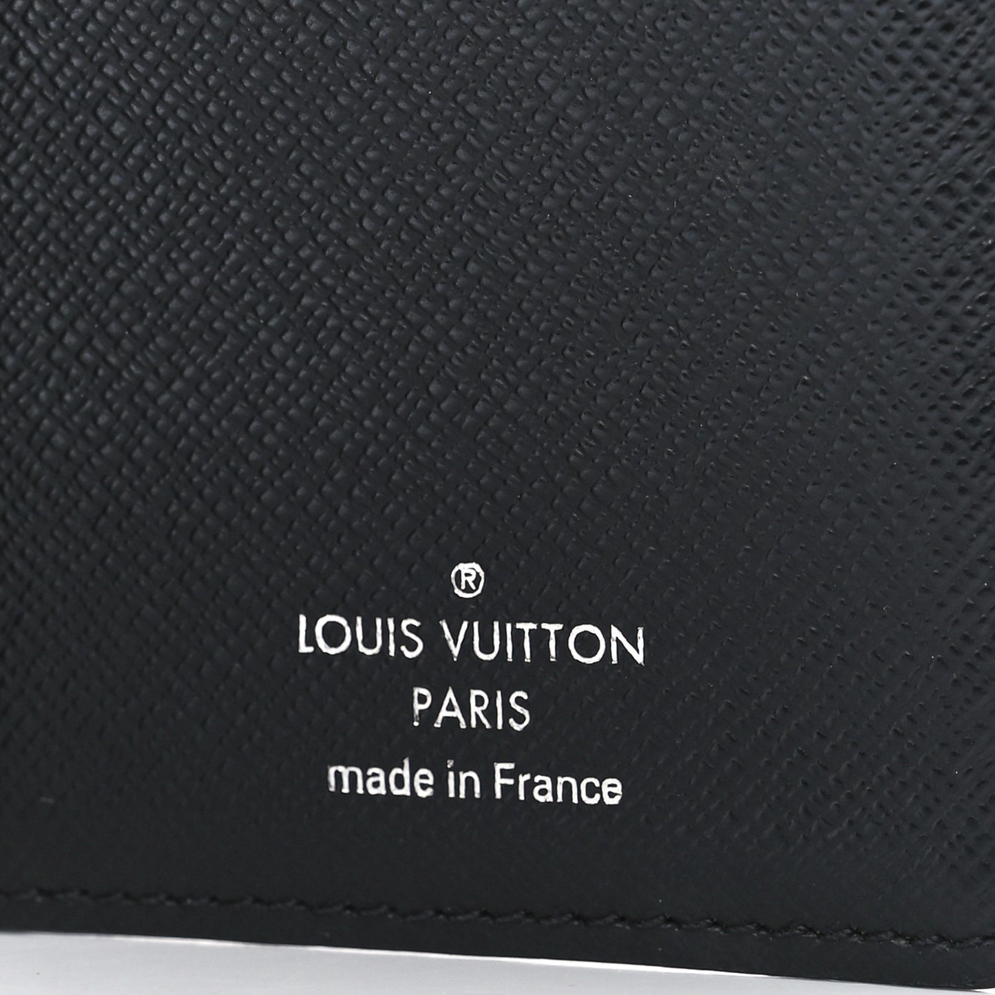 Damier Graphite Brazza Wallet