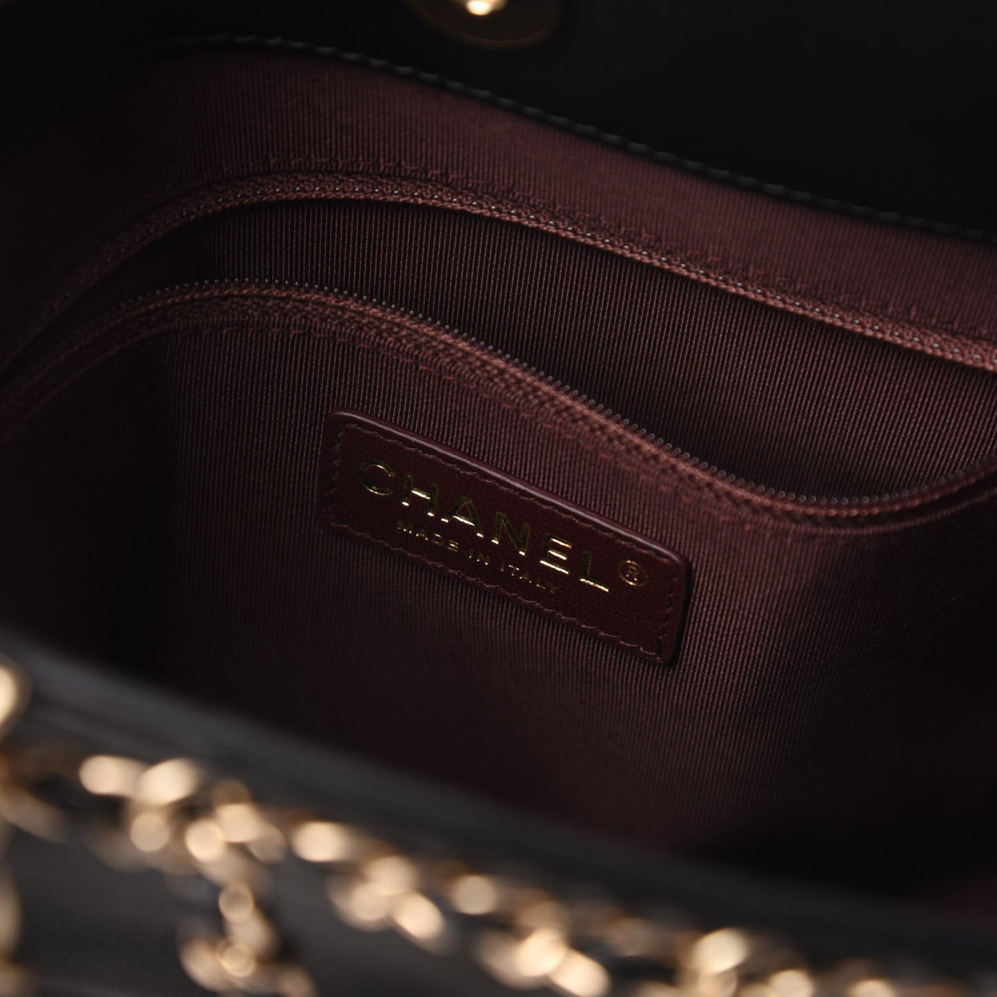 Lambskin Large Shopping Chain Tote Black