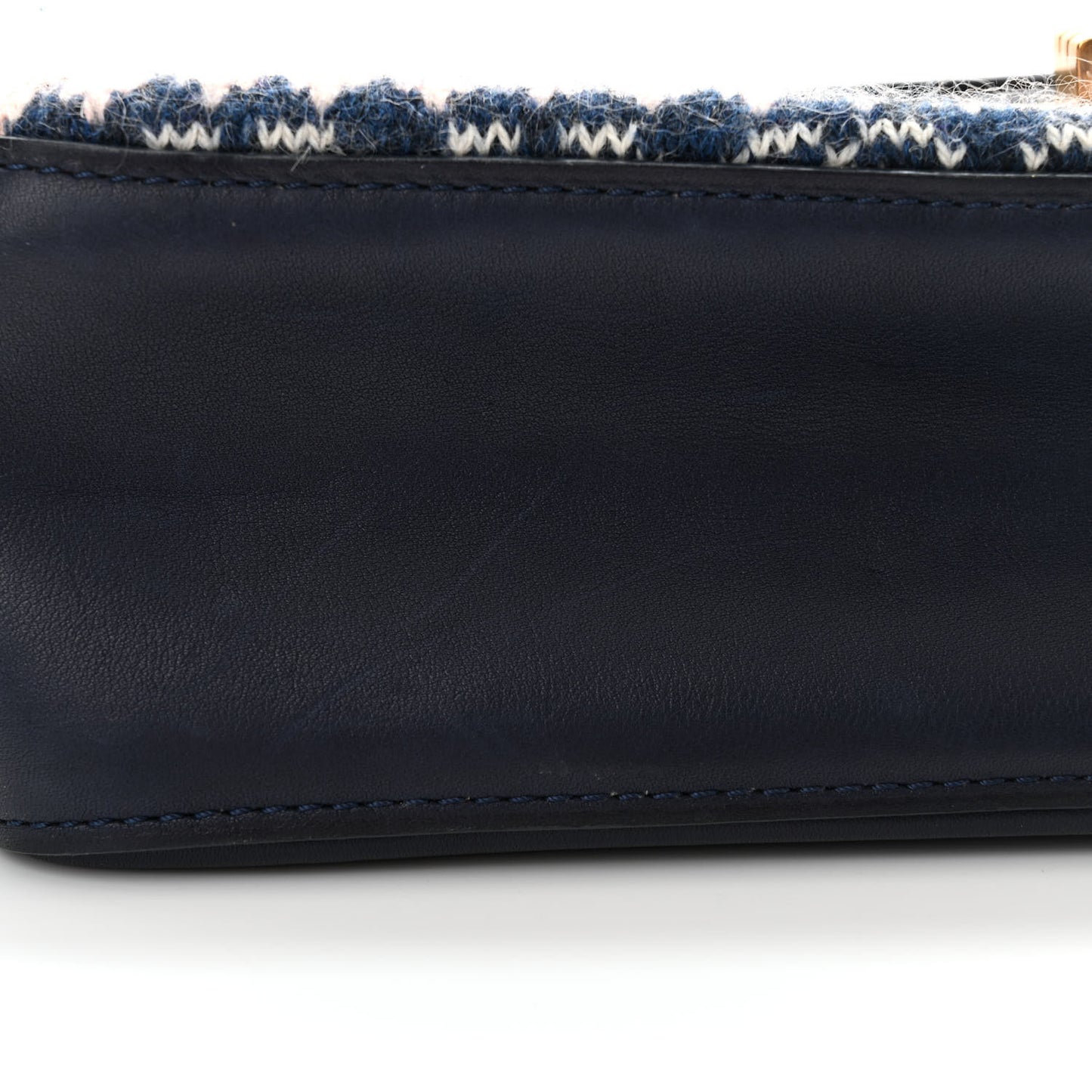 Smooth Calfskin Knit Nude 2.55 Reissue 225 Flap Navy