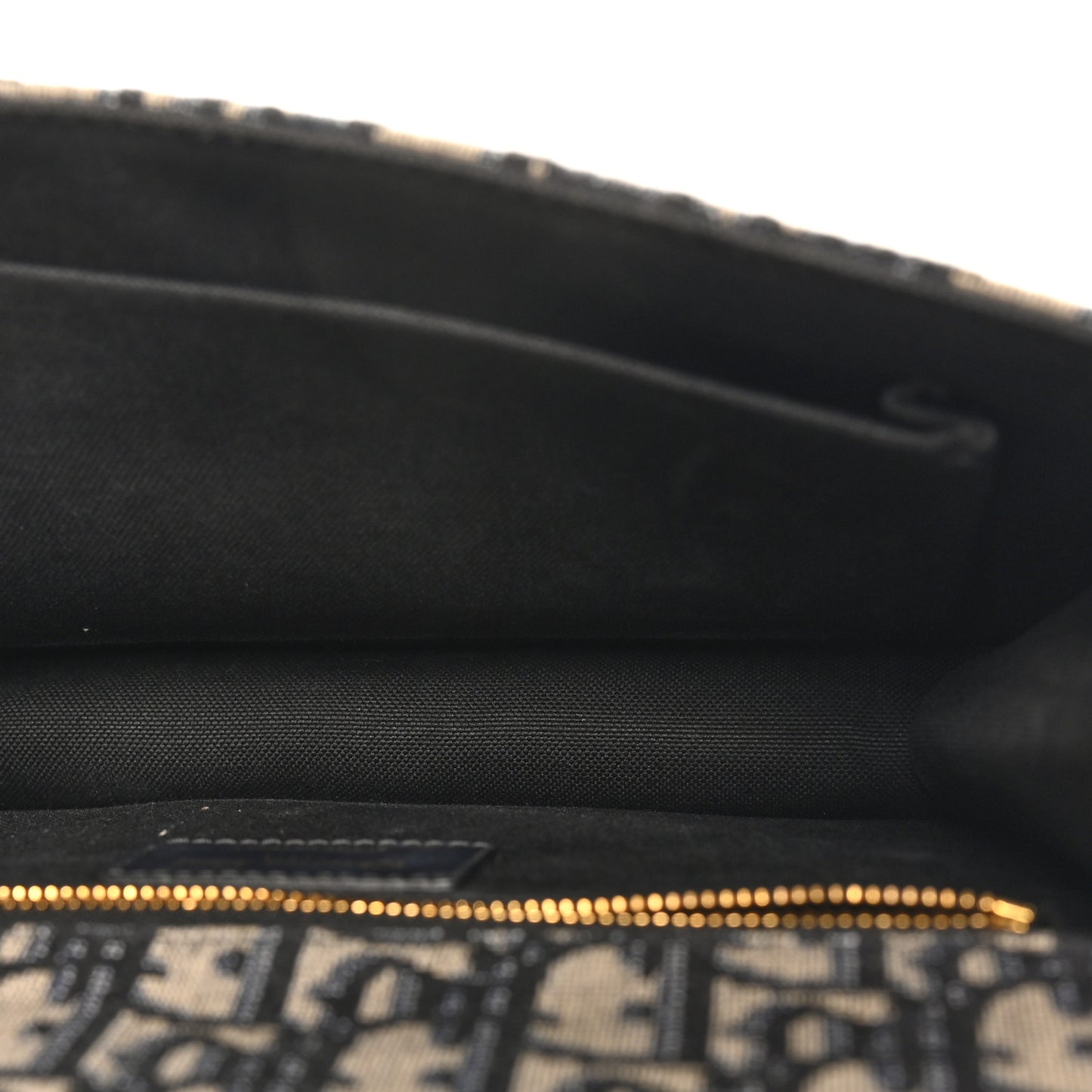 Oblique 30 Montaigne Flap Bag Blue