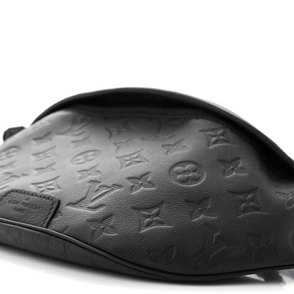 Louis Vuitton Calfskin Monogram Shadow Discovery Bumbag Black 9 of 9
