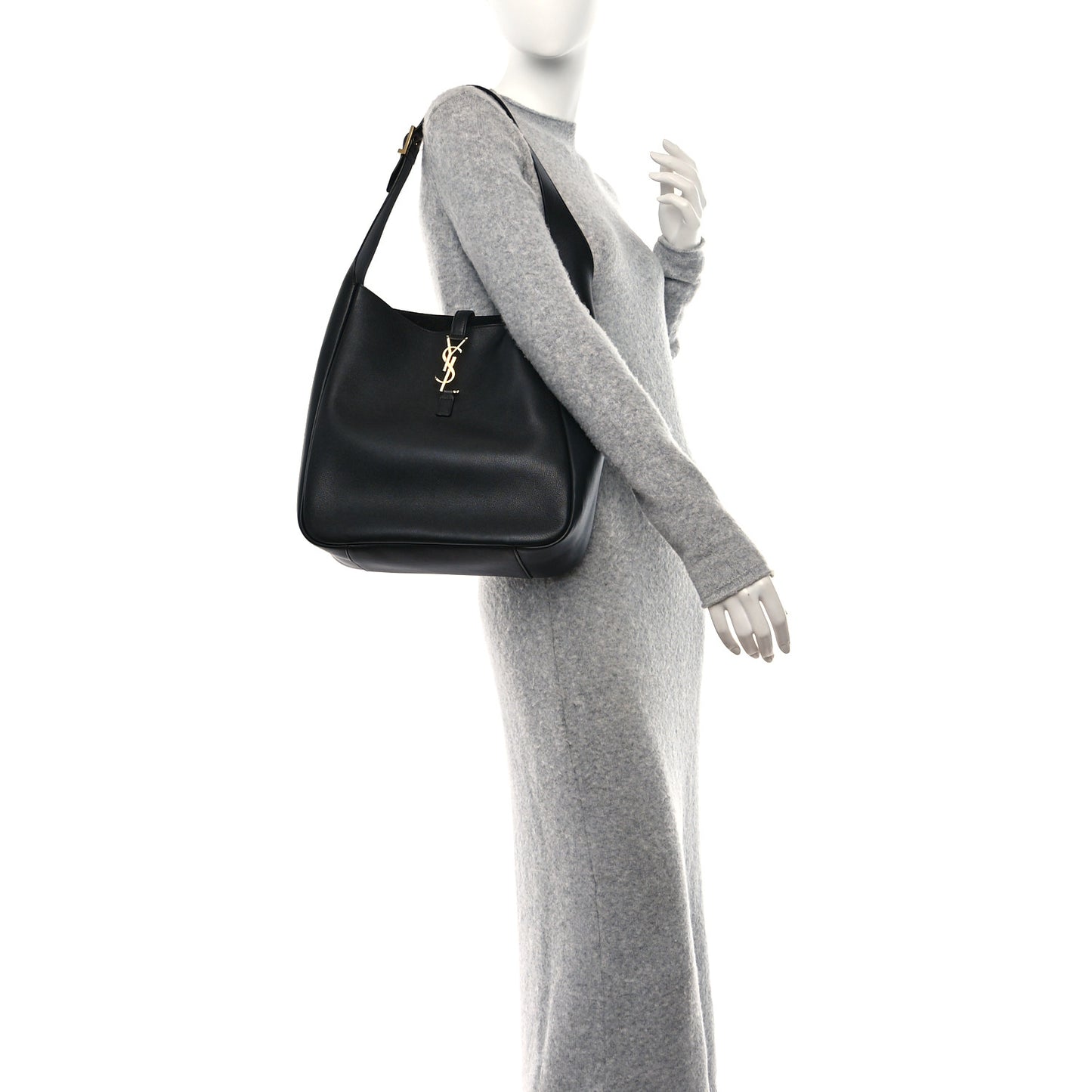 Smooth Calfskin Large Le 5 A 7 Soft Hobo Black