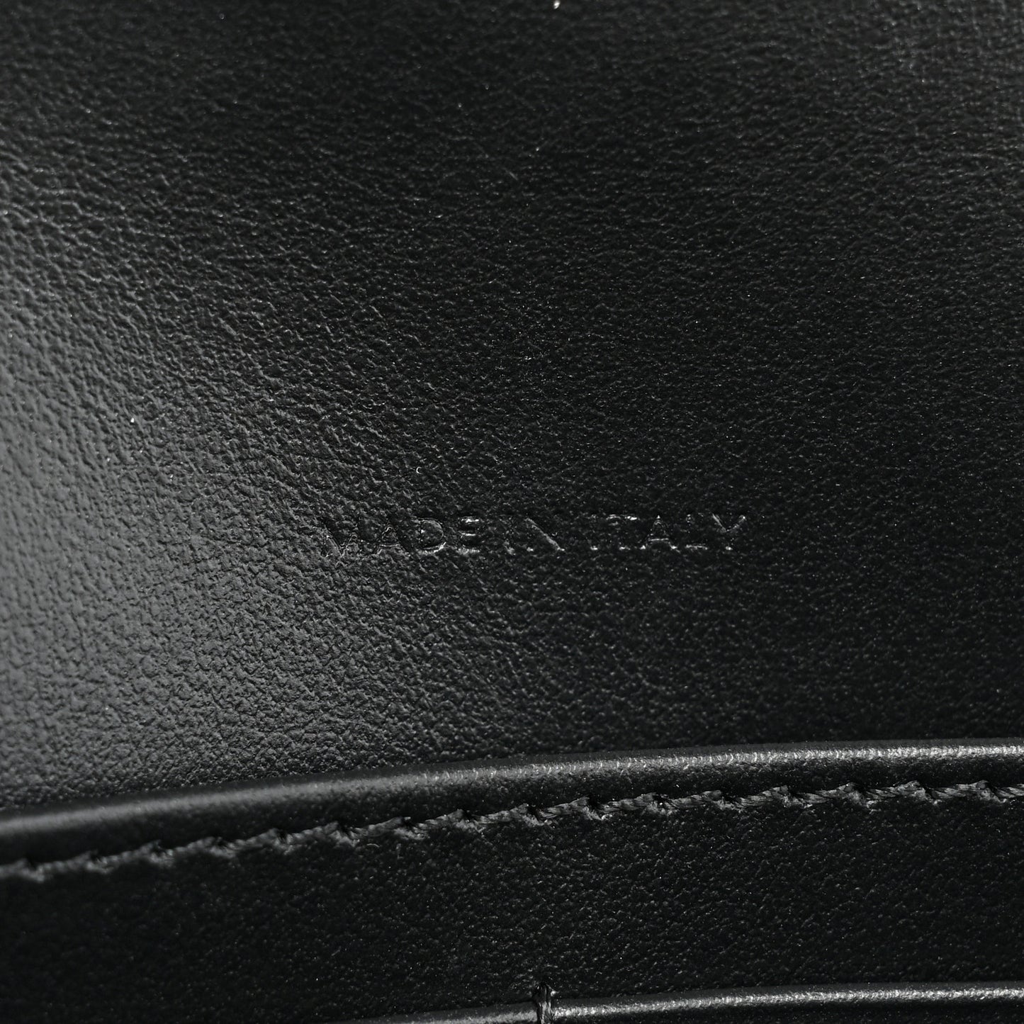 Shiny Calfskin Triomphe Margo Wallet on Chain Black