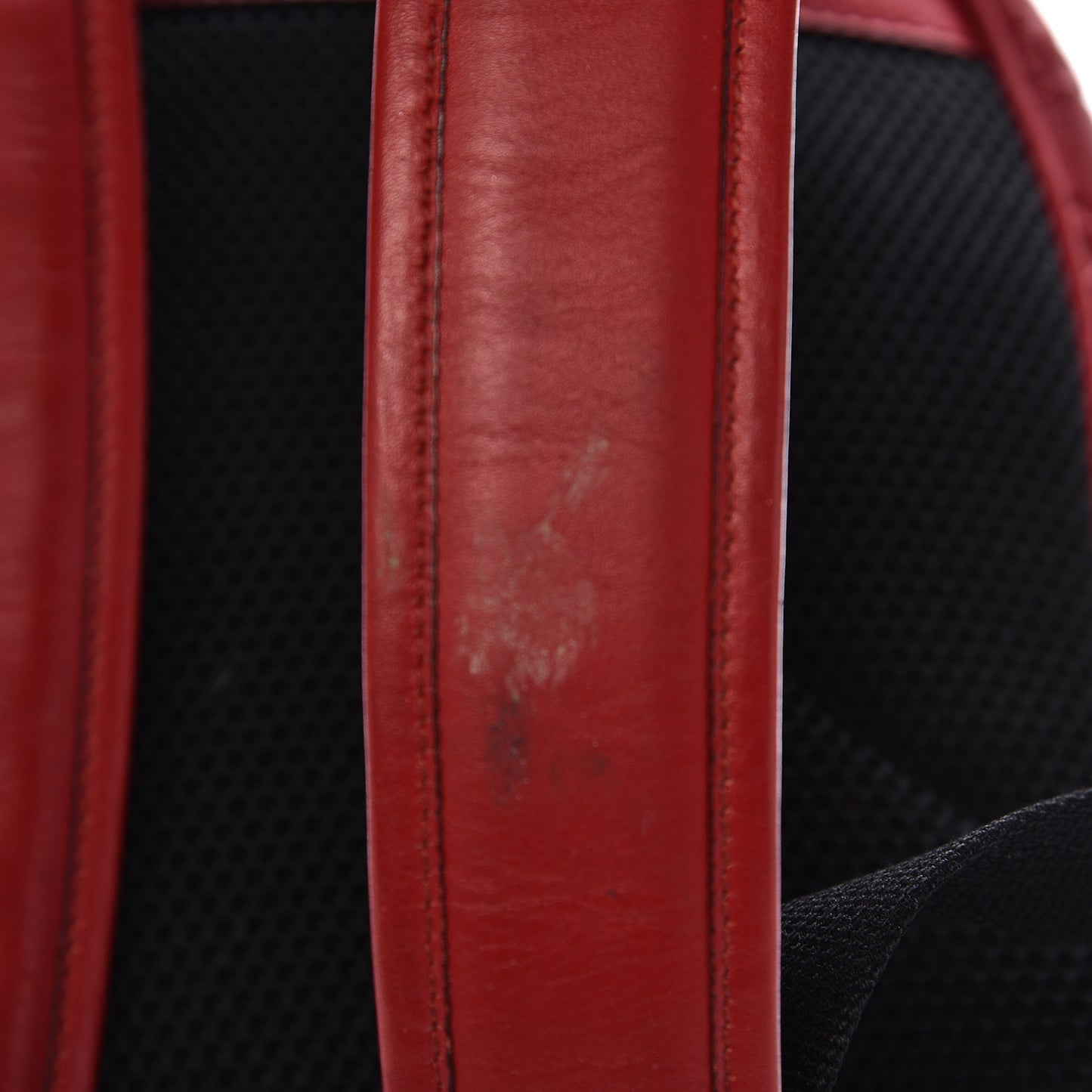 Guccissima Signature Small Day Backpack Hibiscus Red