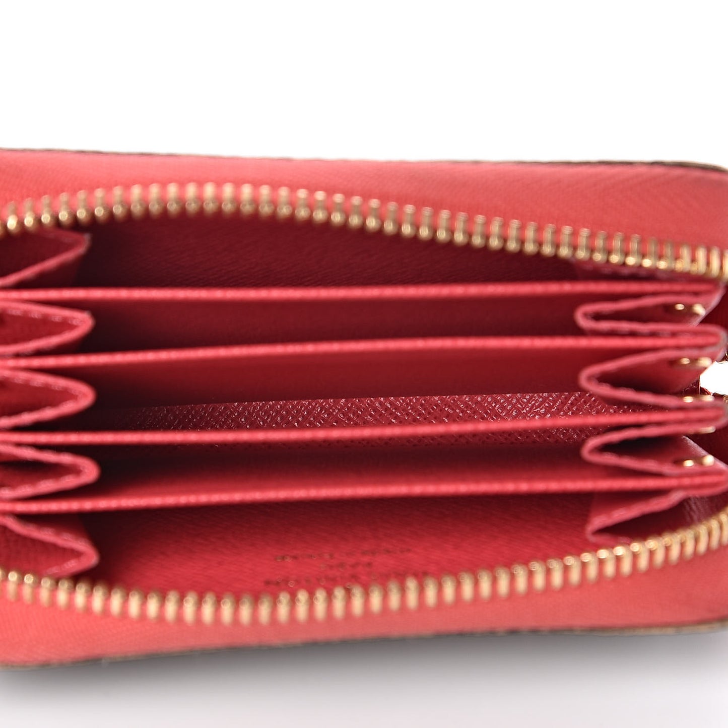 Monogram Zippy Multicartes Corail
