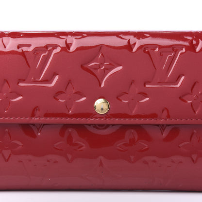 Louis Vuitton Vernis Sarah Wallet Pomme D'Amour 9 of 10