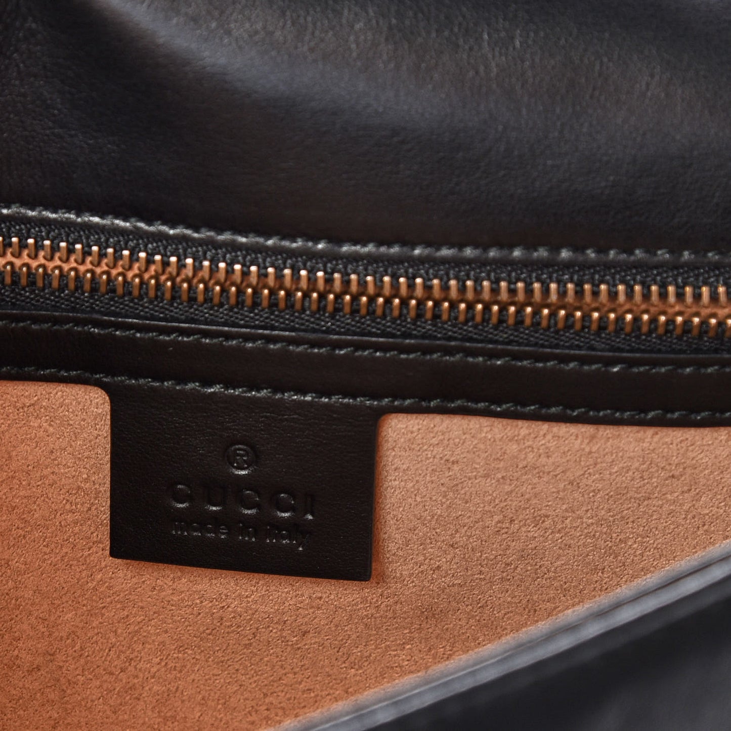 Calfskin Matelasse Small GG Marmont Shoulder Bag Black