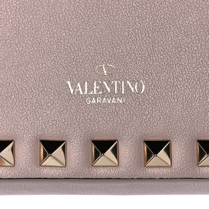 Valentino Garavani Vitello Rockstud Chain Clutch Poudre 7 of 10