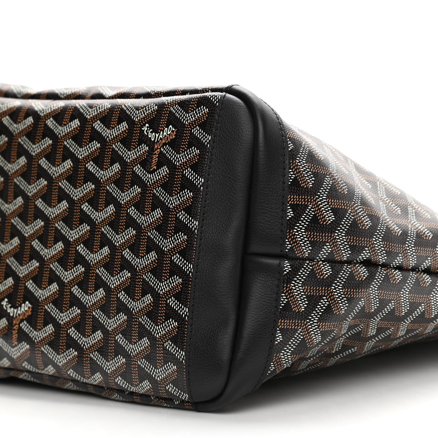 Goyard Goyardine Artois MM Black 10 of 10