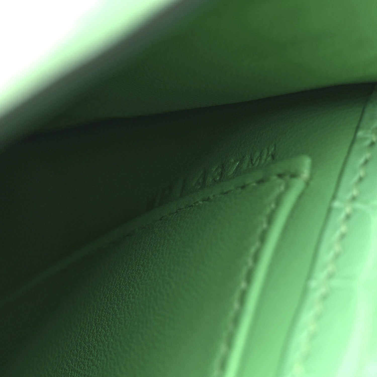 Hermes Matte Alligator Kelly Pochette Vert Comics 7 of 12