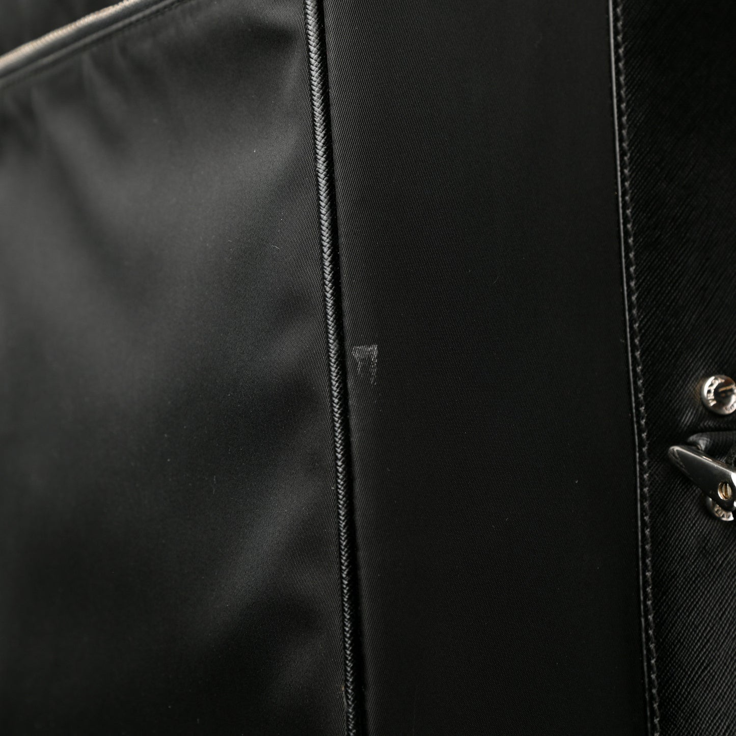 Tessuto Nylon Saffiano Suitcase Black