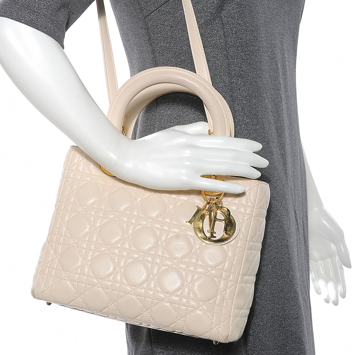 Lambskin Cannage Medium Lady Dior Beige