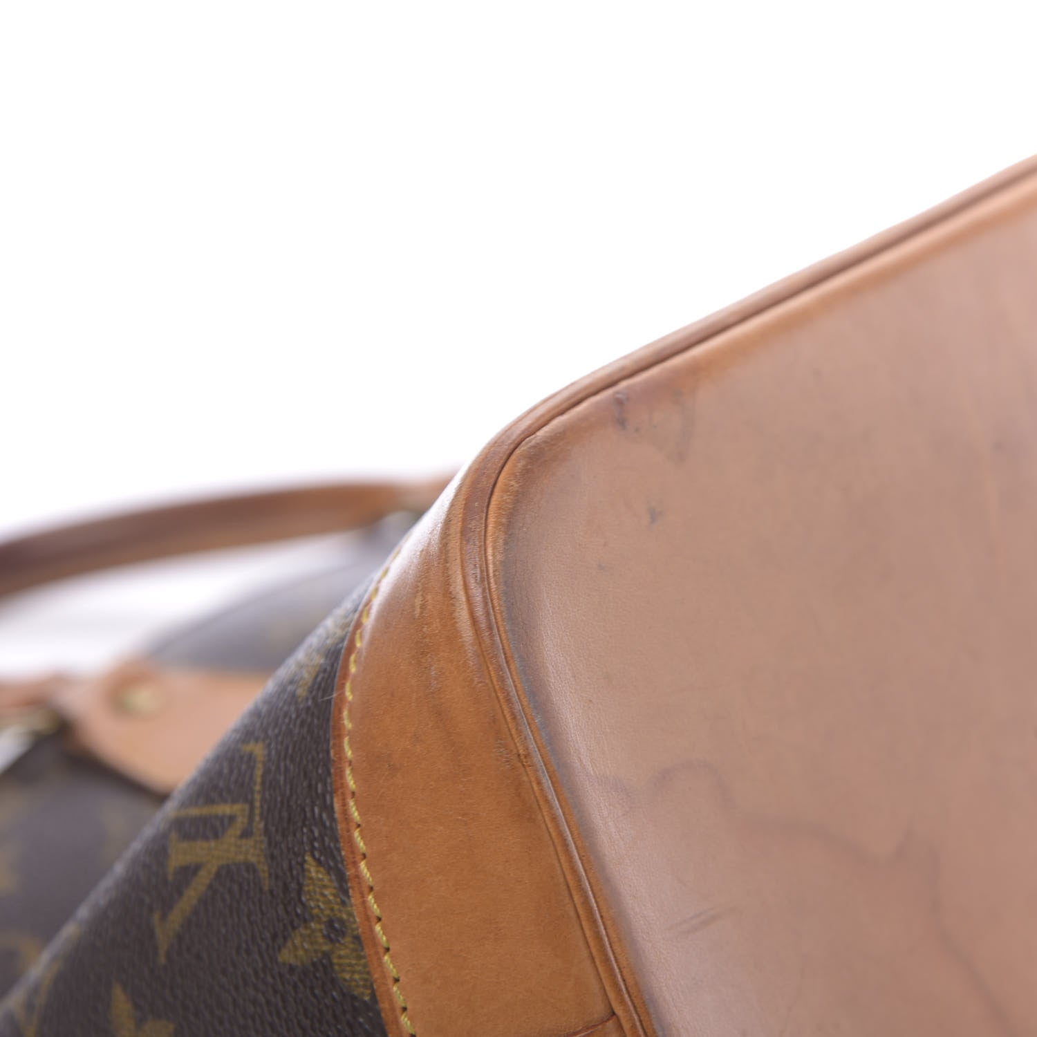 Louis Vuitton Monogram Alma PM 13 of 17