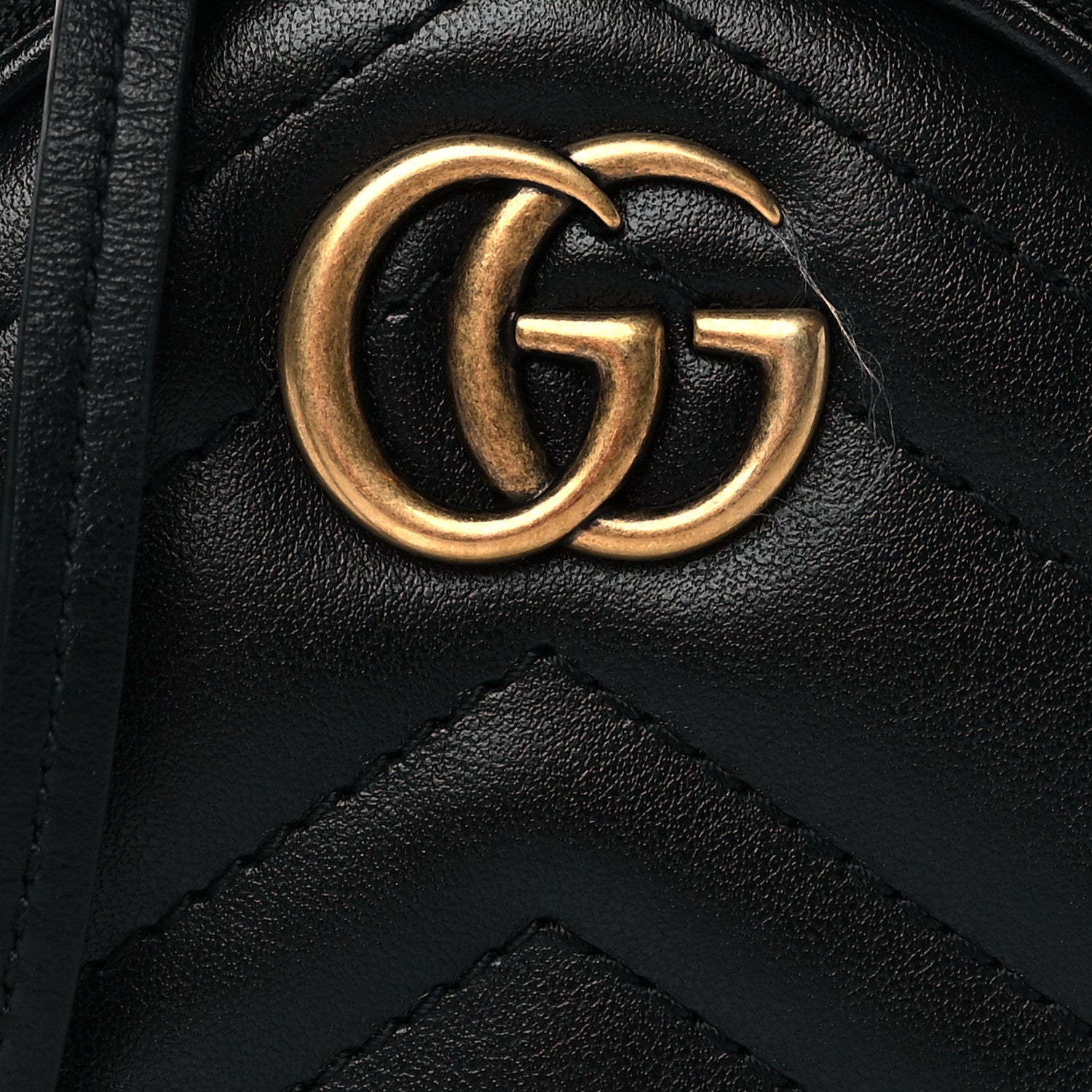 Gucci Calfskin Matelasse GG Marmont Round Mini Bag Black 8 of 11