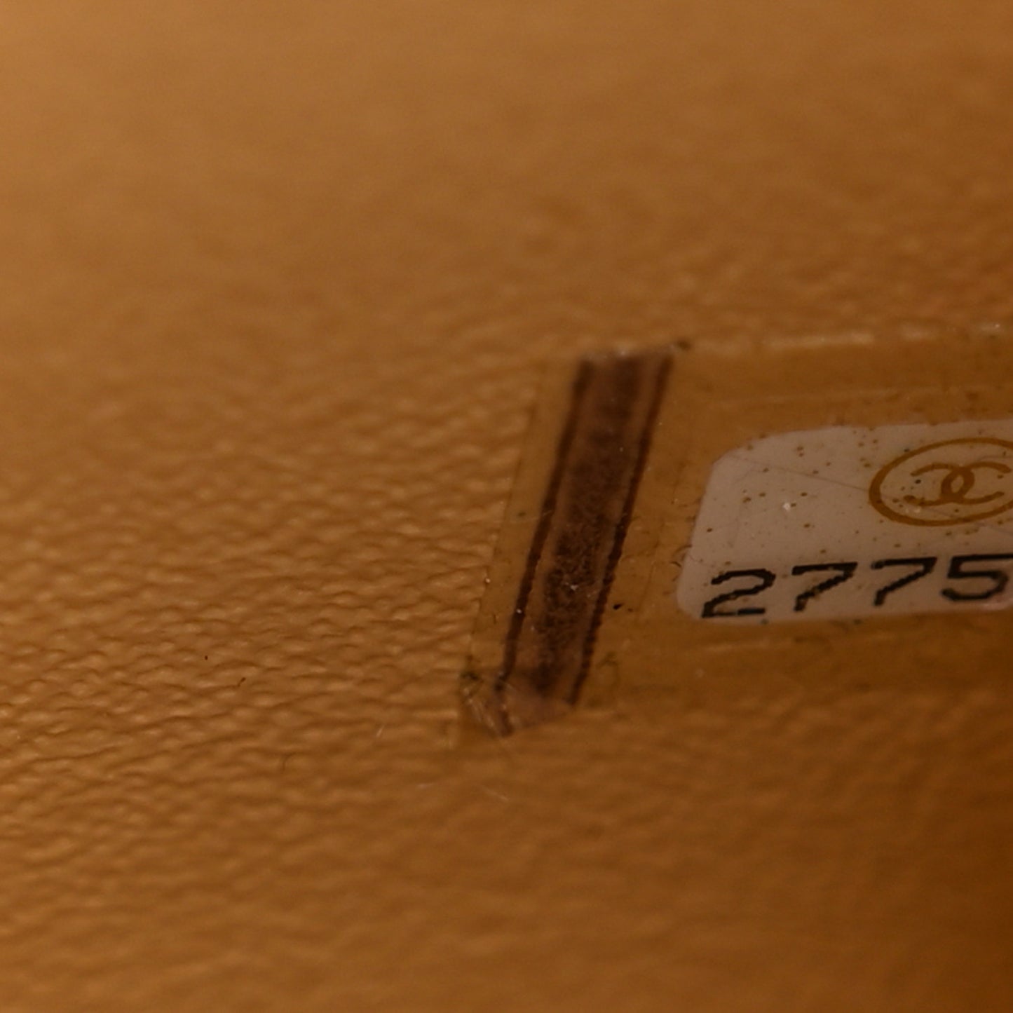 Raffia Patent Medium CC Filigree Vanity Case Black