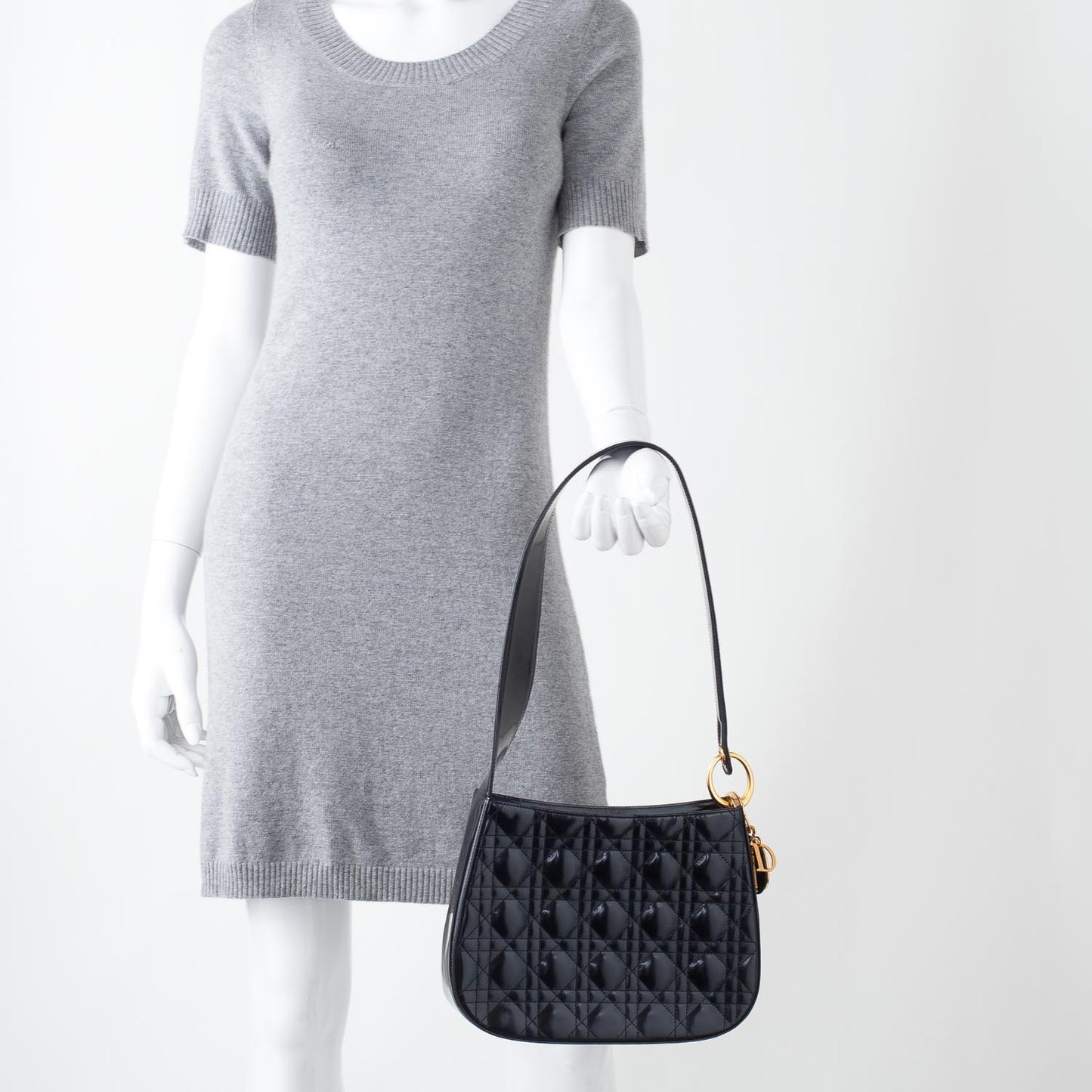 CHRISTIAN DIOR Patent Cannage Hobo Black