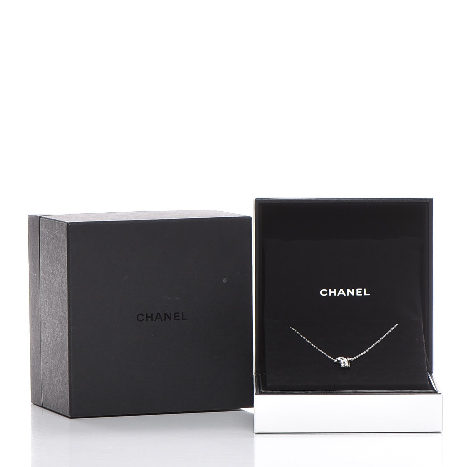 Chanel 18K White Gold Diamond Etoile Filante Pendant Necklace 8 of 8
