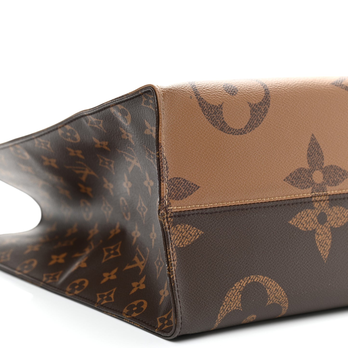 Reverse Monogram Giant Onthego GM