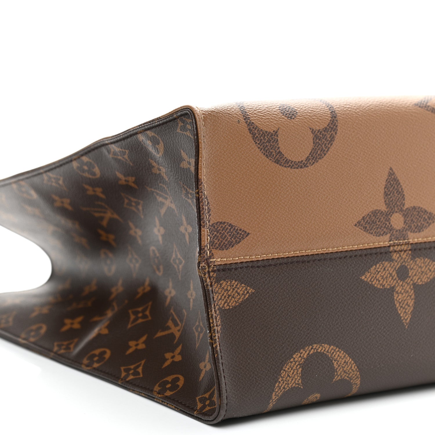 Louis Vuitton Reverse Monogram Giant Onthego GM 7 of 9