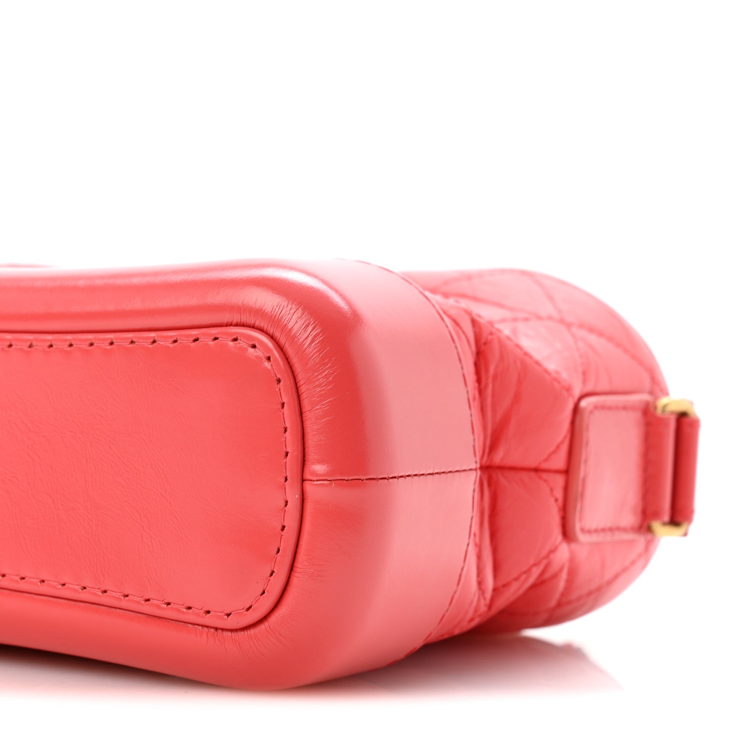 Aged Calfskin Quilted Small Gabrielle Hobo Red