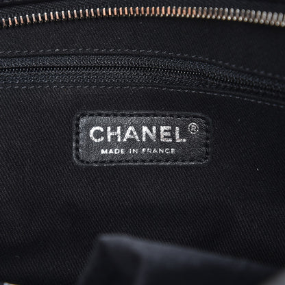 Chanel Calfskin Large Diamond Stitch Tote Black 6 of 11