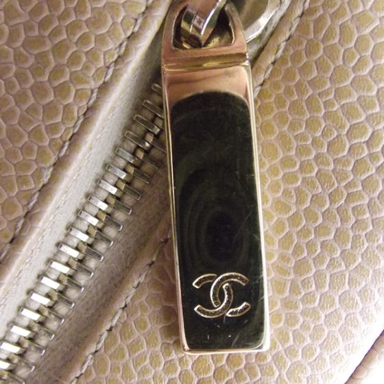Chanel Caviar Quilted Hobo Beige 7 of 15