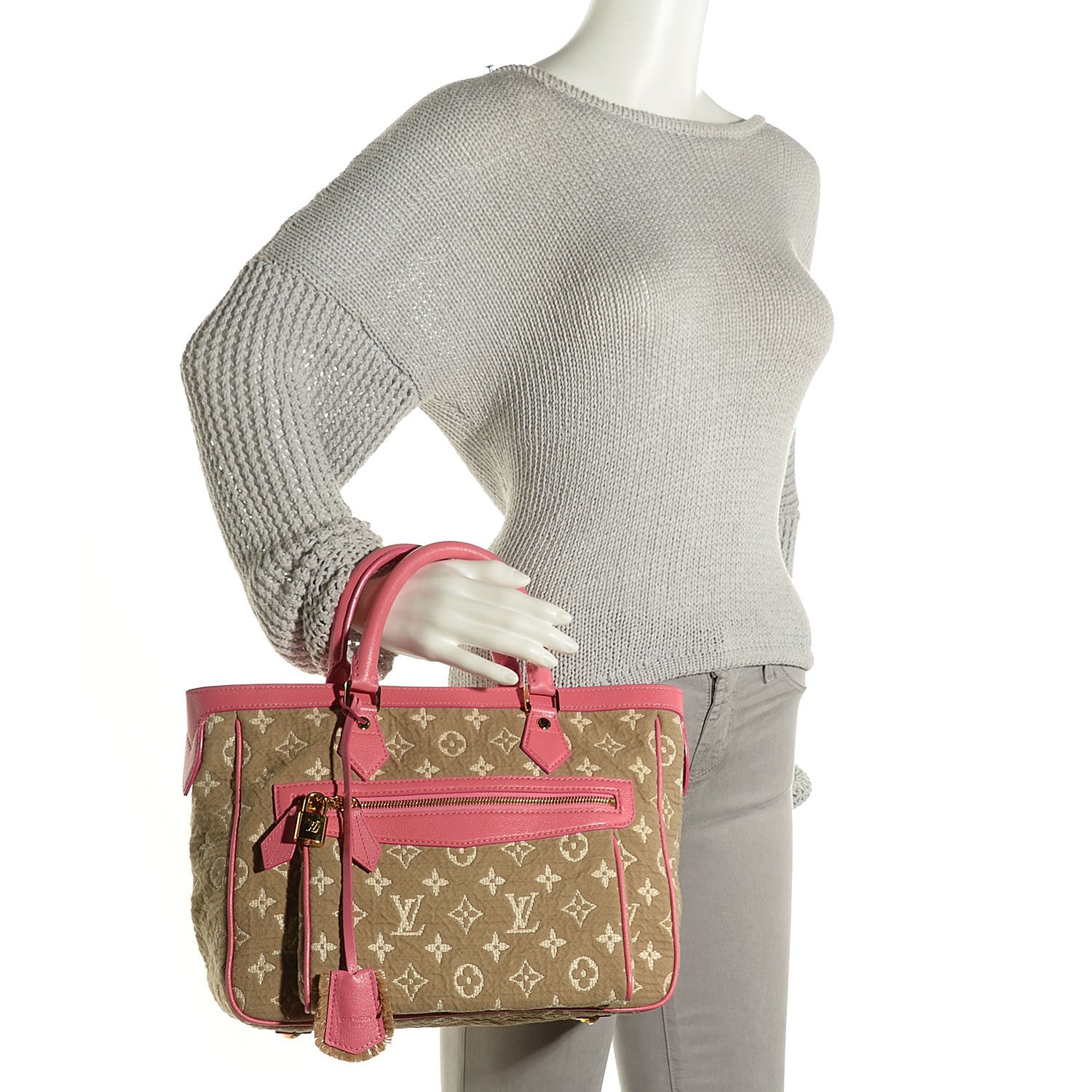 Louis Vuitton Monogram Sabbia Cabas MM Rose 2 of 7